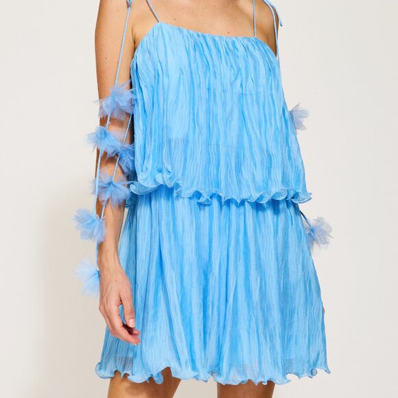 "Chara" Pleated Dress - Picture 4 of 4